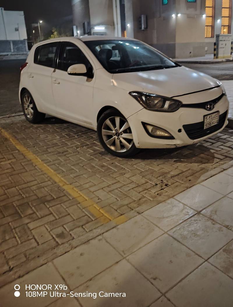كمبروسر مكيف هيونداي i20