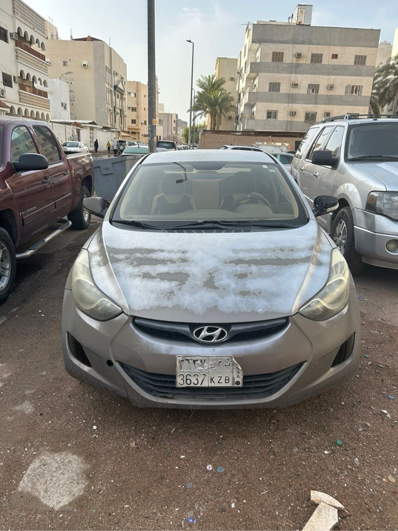 النترا 2013 اللون بني