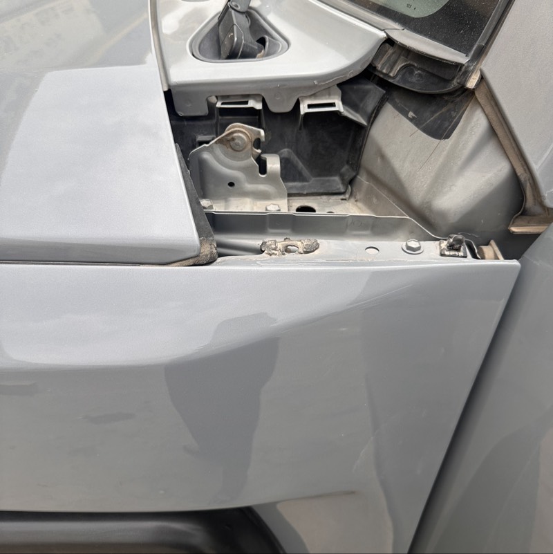 Cowl Top Side Panel