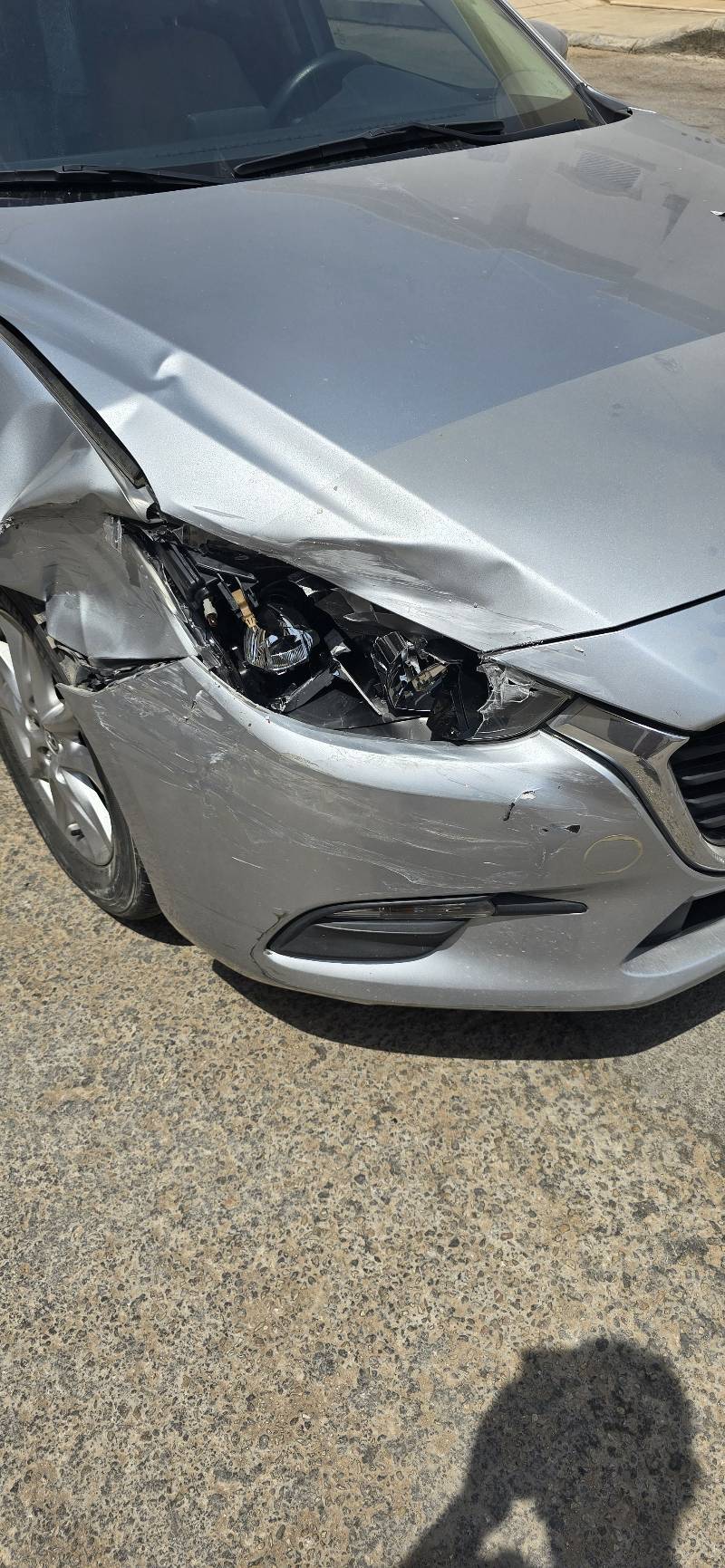 رفرف امامى يمين مازدا 3 2019