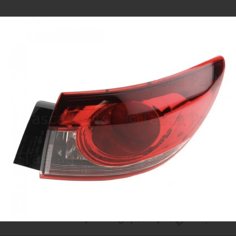 اصطب خلفي يمين ركن