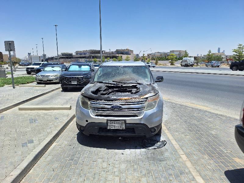 اكسبلورر ٢٠١٣ فضي