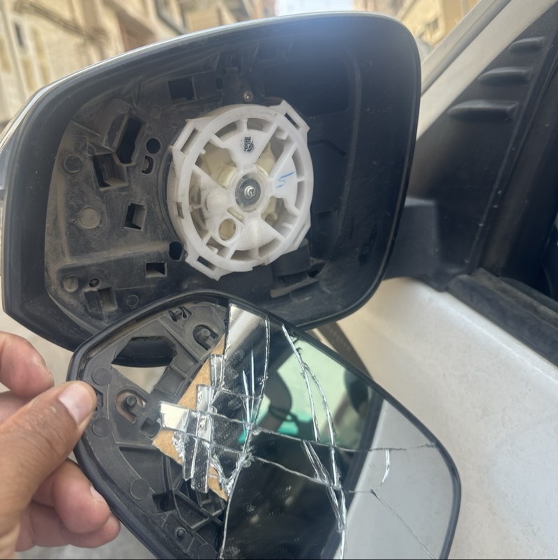 مراية يسار فقط بدون الجرم