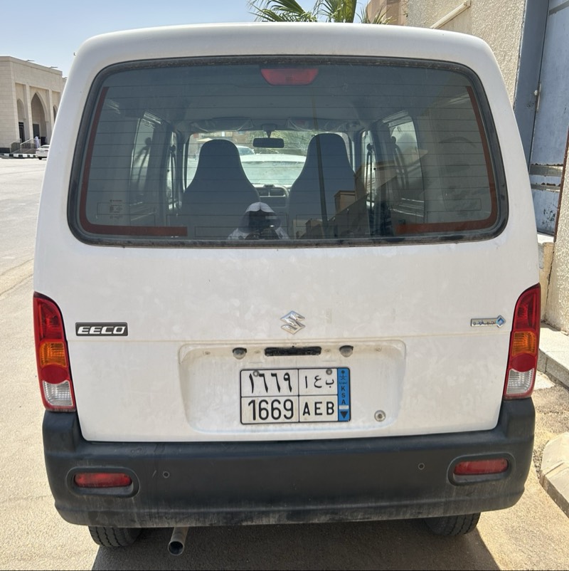 مقبض باب خلفي