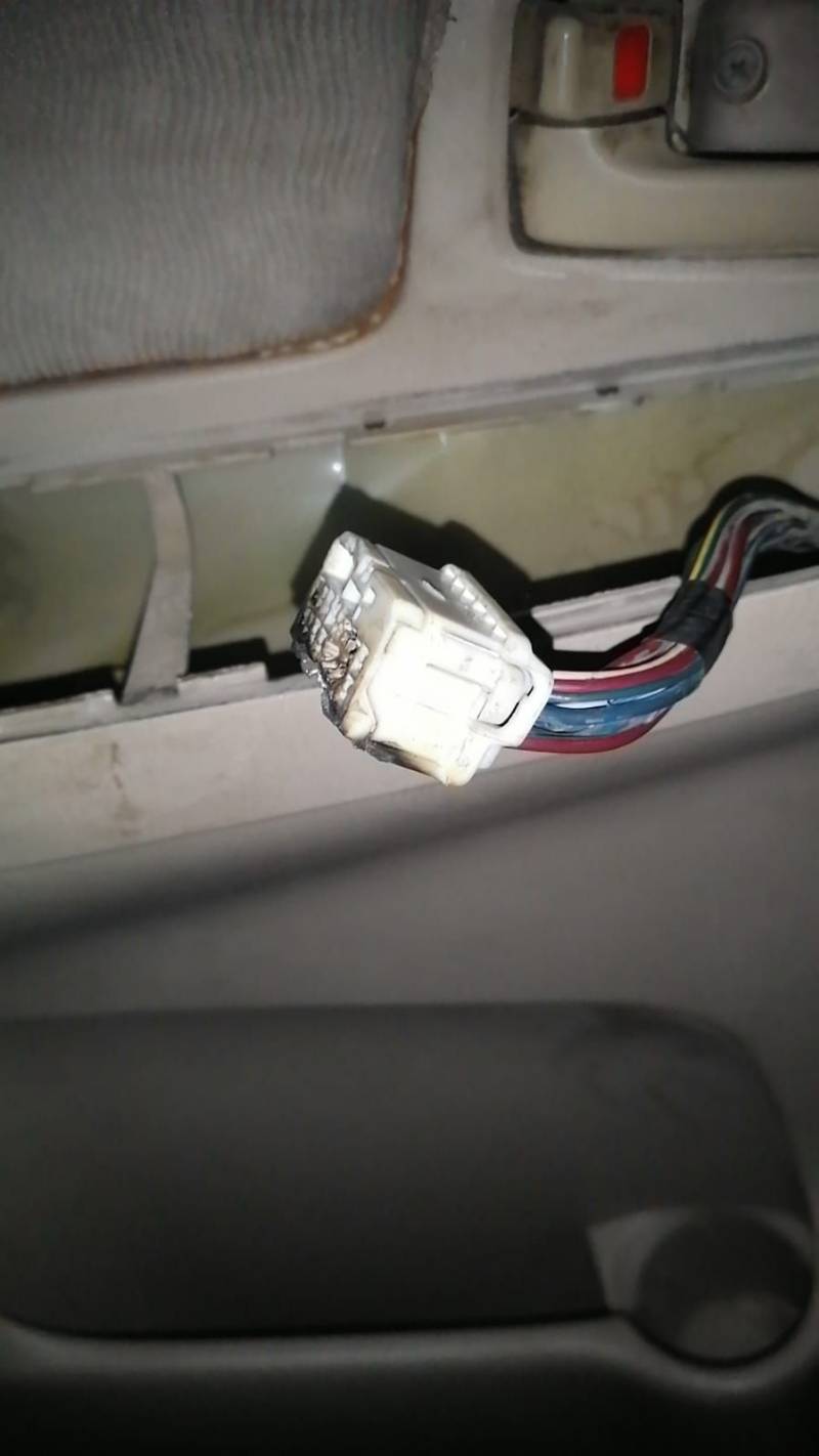 فيش مراية الشباك