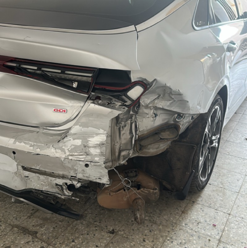 Kia-K5-2021-فضي