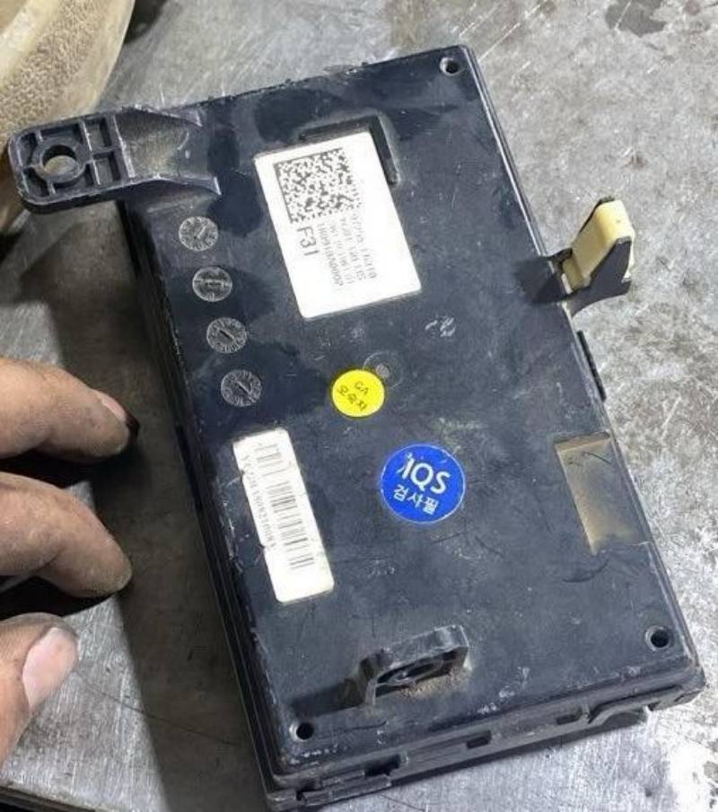 قطعة في مكيف جنسس g80 2024