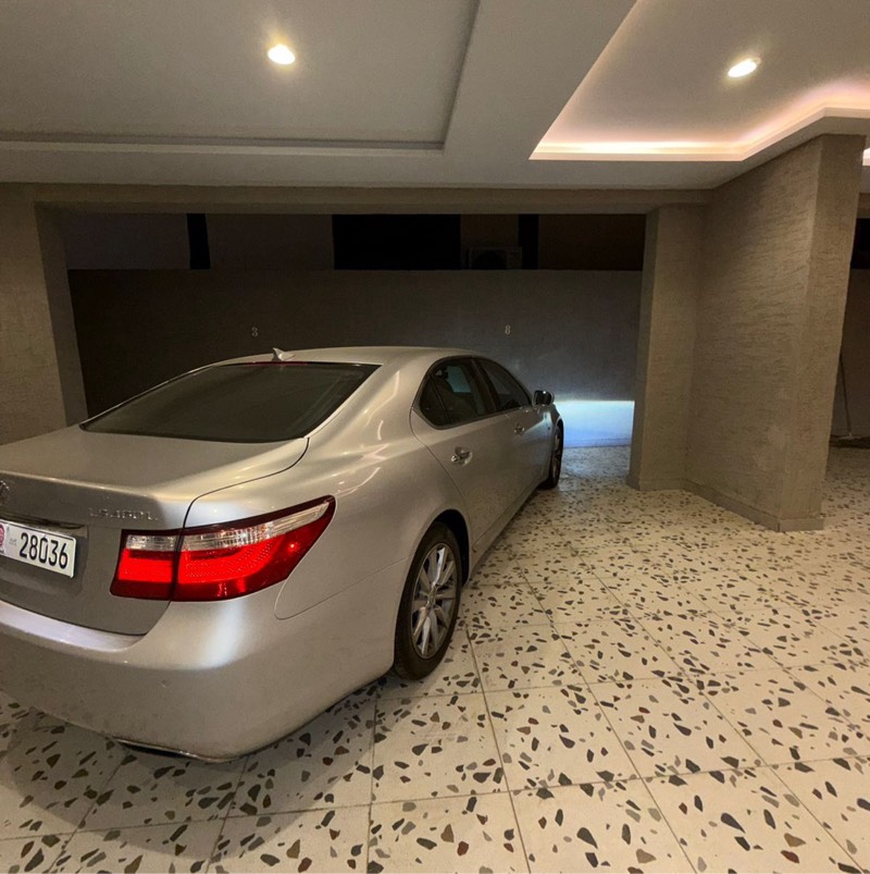 لكزس ٢٠٠٩ la460L