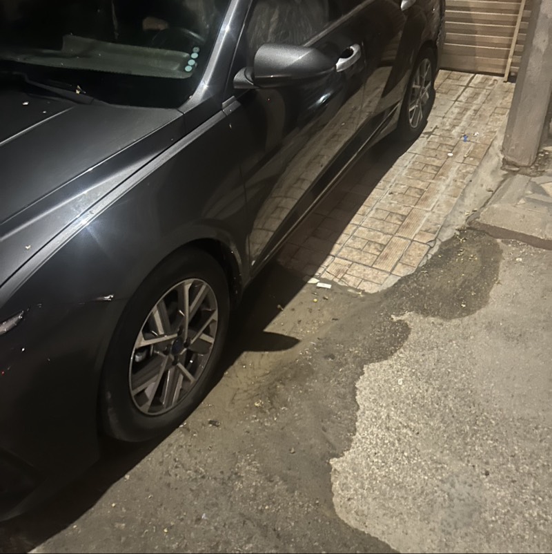 اكسنت ٢٤ رصاصي