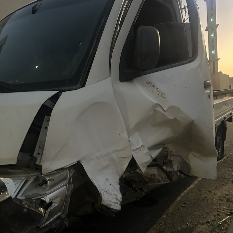 باب ورفرف يسار