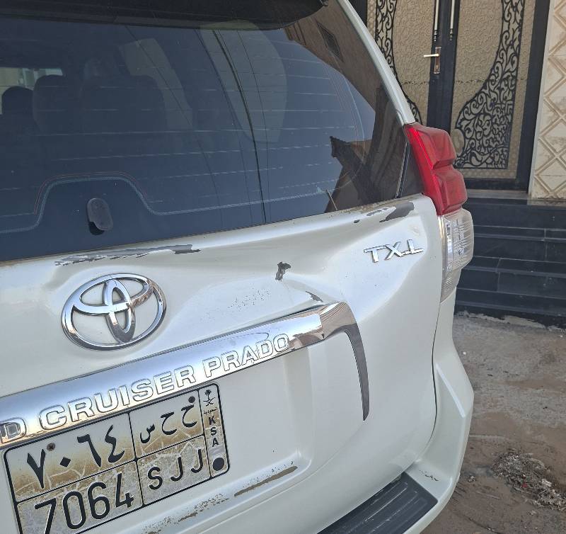 باب خلفي برادو ٢٠١٣